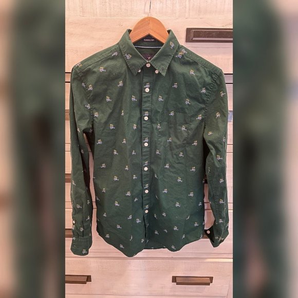 American Eagle Outfitters Christmas Shirt - Picture 3 of 4